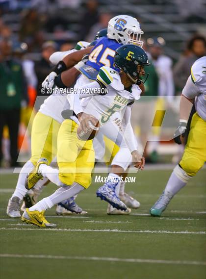 Thumbnail 1 in Cajon vs. Serra (CIF State D2-AA Final) photogallery.