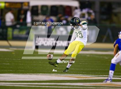 Thumbnail 1 in Cajon vs. Serra (CIF State D2-AA Final) photogallery.