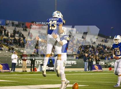 Thumbnail 2 in Cajon vs. Serra (CIF State D2-AA Final) photogallery.
