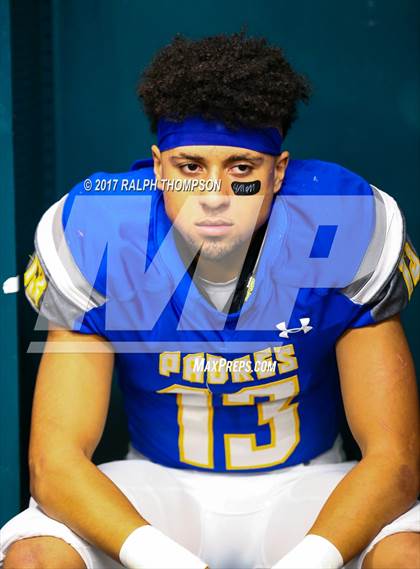 Thumbnail 3 in Cajon vs. Serra (CIF State D2-AA Final) photogallery.