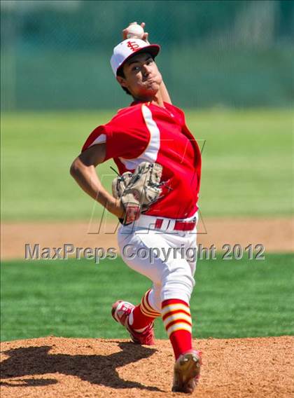 Thumbnail 2 in Canyon Springs vs. Loara photogallery.