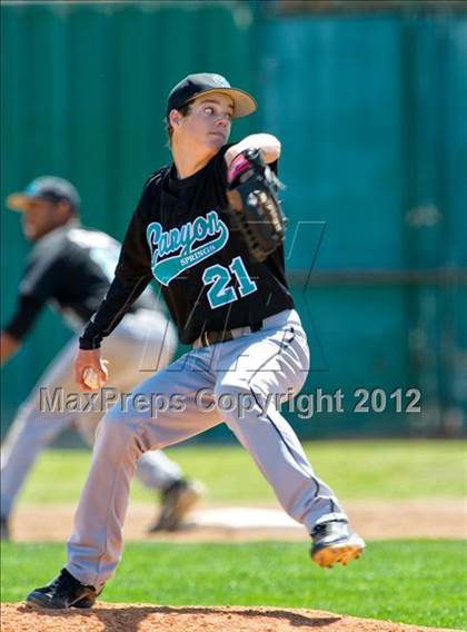 Thumbnail 2 in Canyon Springs vs. Loara photogallery.