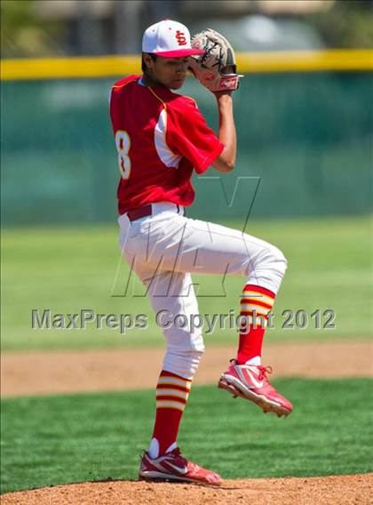 Thumbnail 3 in Canyon Springs vs. Loara photogallery.