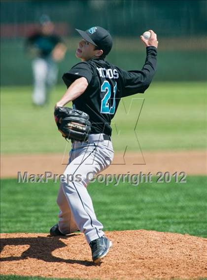 Thumbnail 3 in Canyon Springs vs. Loara photogallery.