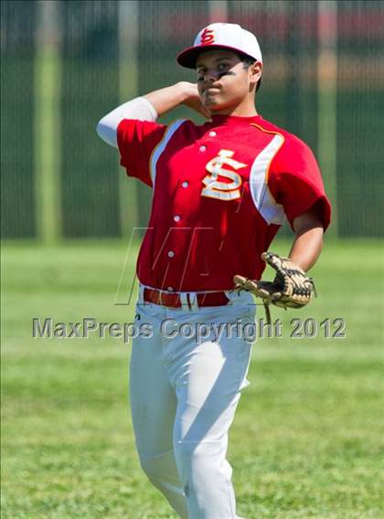Thumbnail 3 in Canyon Springs vs. Loara photogallery.