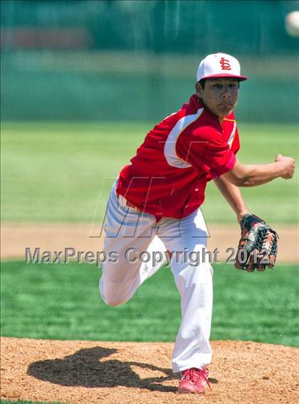 Thumbnail 2 in Canyon Springs vs. Loara photogallery.