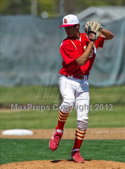 Thumbnail 3 in Canyon Springs vs. Loara photogallery.