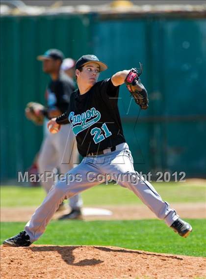 Thumbnail 2 in Canyon Springs vs. Loara photogallery.