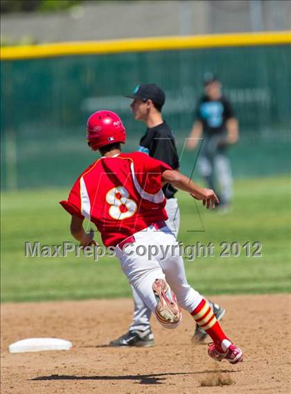 Thumbnail 3 in Canyon Springs vs. Loara photogallery.