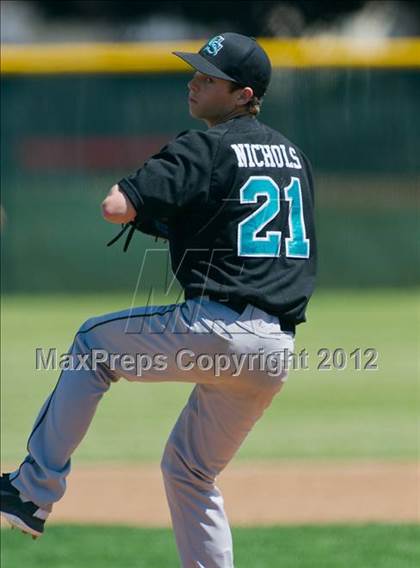 Thumbnail 3 in Canyon Springs vs. Loara photogallery.