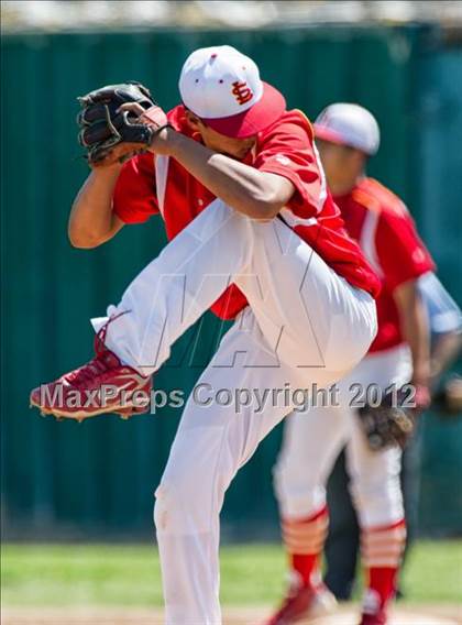 Thumbnail 3 in Canyon Springs vs. Loara photogallery.