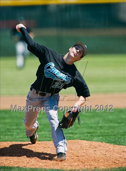 Thumbnail 1 in Canyon Springs vs. Loara photogallery.