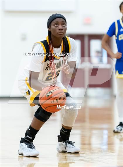 Thumbnail 3 in Clemens vs. Brennan (46TH ANNUAL BARBARA HARVEY JAGUAR CLASSIC) photogallery.