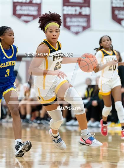 Thumbnail 3 in Clemens vs. Brennan (46TH ANNUAL BARBARA HARVEY JAGUAR CLASSIC) photogallery.