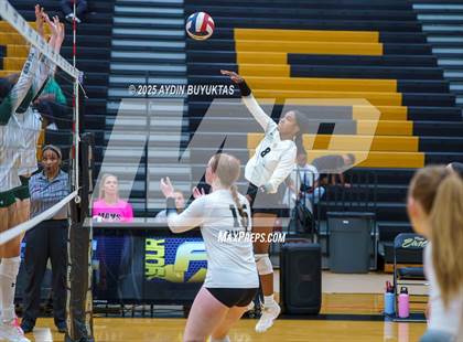 Thumbnail 1 in Prosper @ Plano East photogallery.