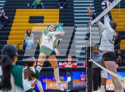 Thumbnail 2 in Prosper @ Plano East photogallery.