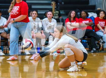 Thumbnail 3 in Prosper @ Plano East photogallery.