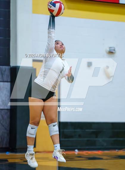 Thumbnail 2 in Prosper @ Plano East photogallery.