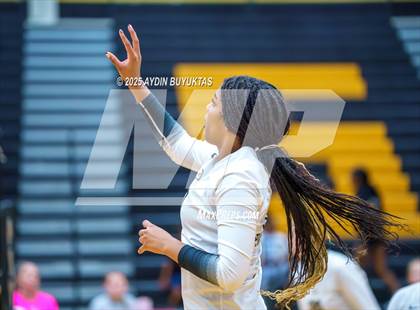 Thumbnail 3 in Prosper @ Plano East photogallery.