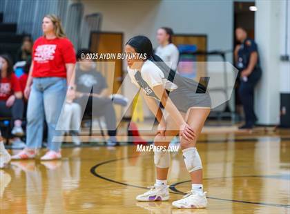 Thumbnail 1 in Prosper @ Plano East photogallery.