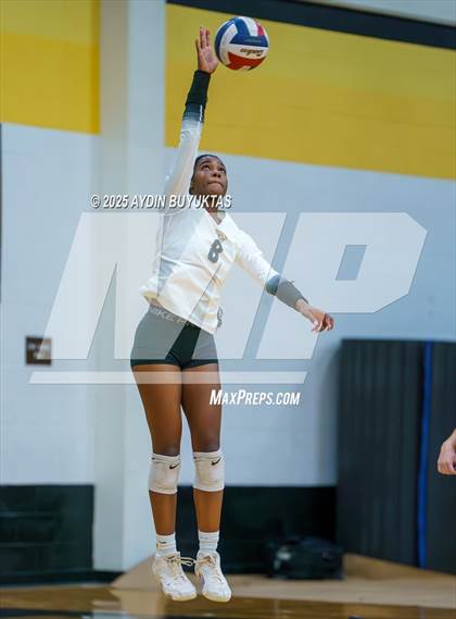 Thumbnail 1 in Prosper @ Plano East photogallery.