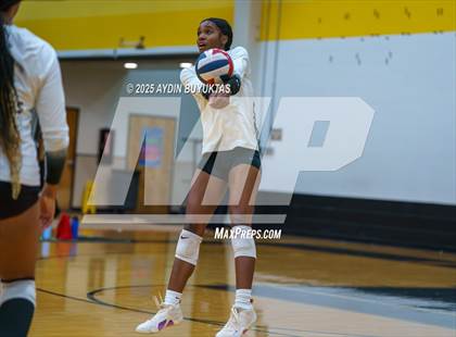 Thumbnail 3 in Prosper @ Plano East photogallery.