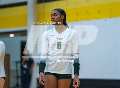 Thumbnail 1 in Prosper @ Plano East photogallery.