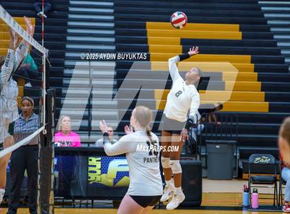 Thumbnail 3 in Prosper @ Plano East photogallery.