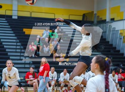 Thumbnail 3 in Prosper @ Plano East photogallery.