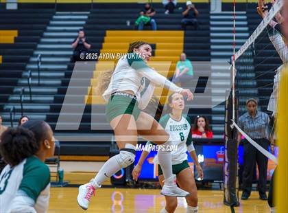 Thumbnail 2 in Prosper @ Plano East photogallery.