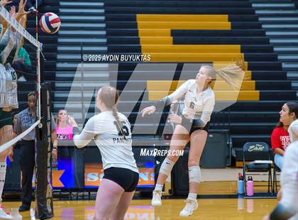 Thumbnail 3 in Prosper @ Plano East photogallery.