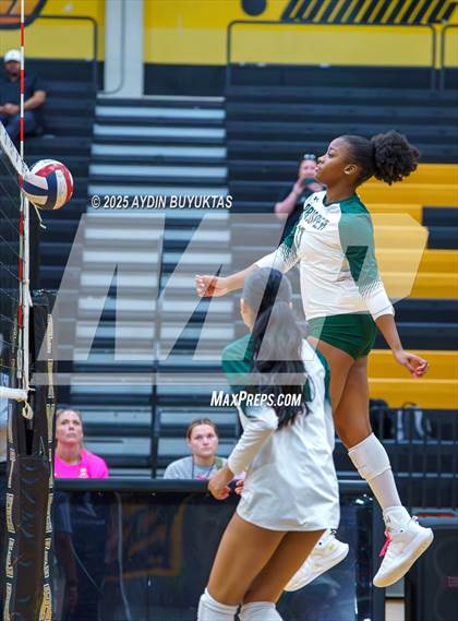 Thumbnail 3 in Prosper @ Plano East photogallery.