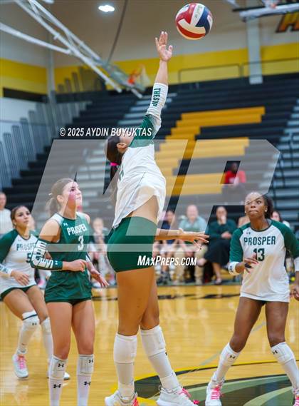 Thumbnail 1 in Prosper @ Plano East photogallery.