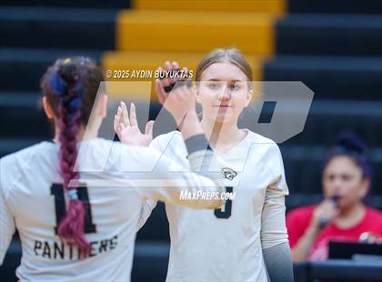 Thumbnail 2 in Prosper @ Plano East photogallery.