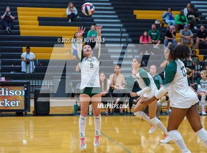 Thumbnail 2 in Prosper @ Plano East photogallery.