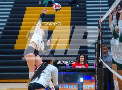 Thumbnail 1 in Prosper @ Plano East photogallery.