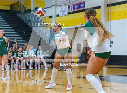 Thumbnail 2 in Prosper @ Plano East photogallery.