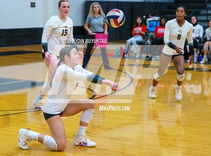 Thumbnail 1 in Prosper @ Plano East photogallery.