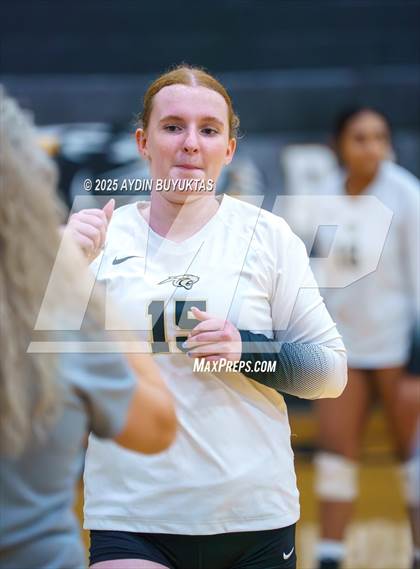 Thumbnail 2 in Prosper @ Plano East photogallery.