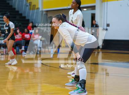 Thumbnail 1 in Prosper @ Plano East photogallery.