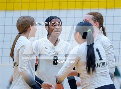 Thumbnail 3 in Prosper @ Plano East photogallery.