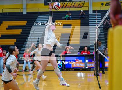 Thumbnail 1 in Prosper @ Plano East photogallery.