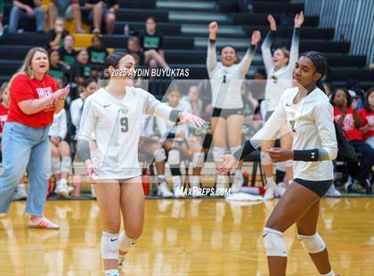 Thumbnail 1 in Prosper @ Plano East photogallery.