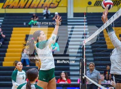 Thumbnail 1 in Prosper @ Plano East photogallery.