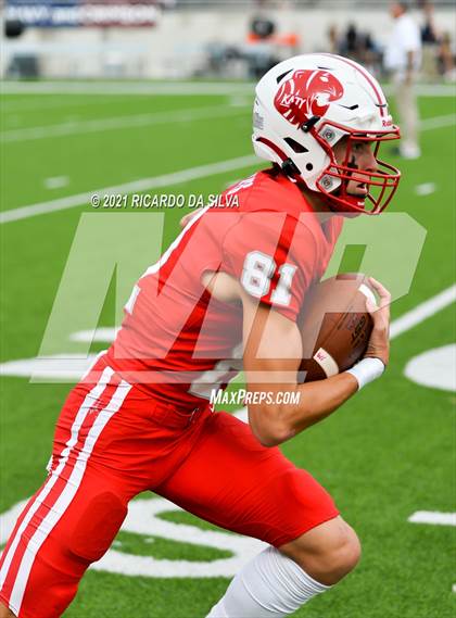 Thumbnail 2 in Katy vs Tompkins photogallery.