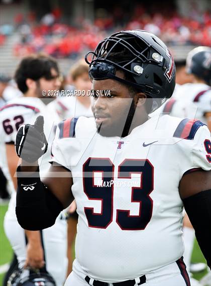 Thumbnail 3 in Katy vs Tompkins photogallery.