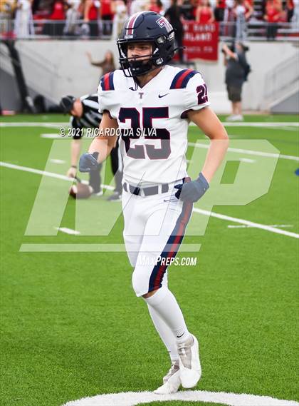 Thumbnail 2 in Katy vs Tompkins photogallery.