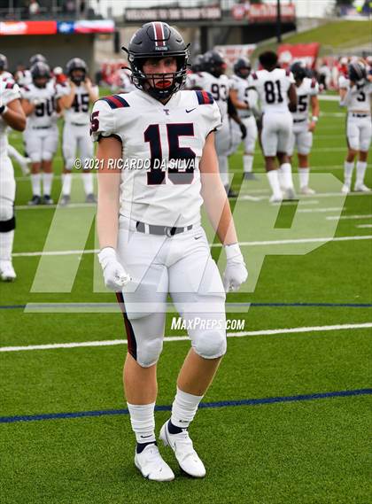 Thumbnail 3 in Katy vs Tompkins photogallery.