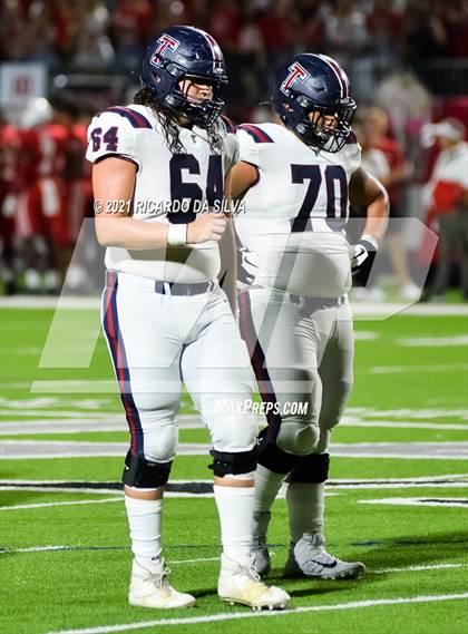 Thumbnail 2 in Katy vs Tompkins photogallery.
