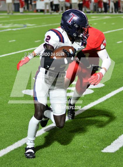 Thumbnail 3 in Katy vs Tompkins photogallery.